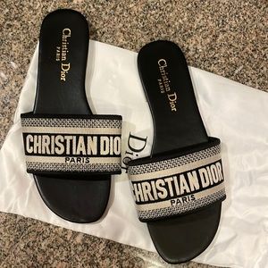 Dior sandals-Dust bag included